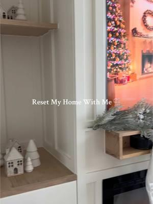 This took a while but it was so nice to reset the home after the holidays ❤️ #cleaning #cleaningtiktok #2025reset #homecleanup #homecleaning #cleaningtips #cleangirlaesthetics #CleanTok 