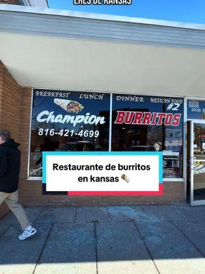 Restaurante en Kansas City 🌯🍽️😋 #kansascity #burritos #kc #kcmo #kansas #kcrestaurants #RestaurantReview #restaurantemexicano #burrito #kcfoodie #almuerzos #almuerzo #mexicanfood #kansastiktok #kansascitymissouri #kansascity 