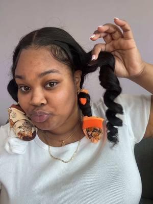 Let’s take these down together sisters 🧚🏾‍♀️ #sockcurls #bodywavehair #ohmyprettywig #OhMyPrettyHair #gluelesswig #tryingsockcurls #heatlesscurls #hairtok 