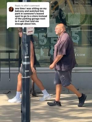 Replying to @allie big back fr #johnfetterman 