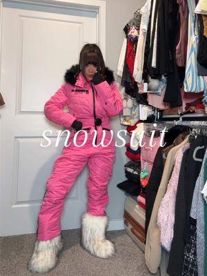 Chaotic snowboarding/skiing outfit. This onesie will save me on the slopes! #skiingoutfit #snowboardingoutfit #snowsuit 