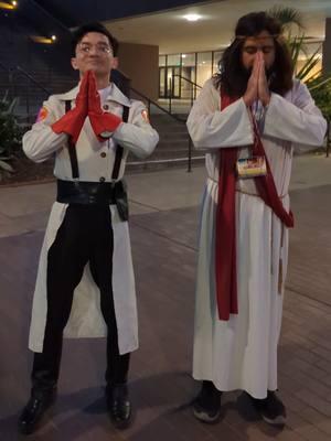 Replying to @r0tt1ng_l00ny anime expo dance duo is back  #teamfortress2 #tf2medic #tf2 #cosplay