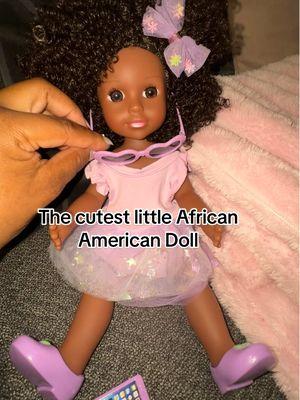 This little baby doll is so cute .she comes with a mini phone , a bows , and stickers . She is perfect for any little girl . She has cutest curly hair #babydoll #curlyhairdoll #dollbaby #dolls #toys #giftsforgirls #collectibles #TikTokShop #smalldoll 