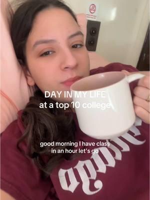 day in my life at a top 10 college 😋 #college #collegelife #creatorsearchinsights #university #studentlife #dayinmylife #diml #collegedayinmylife #ivyleague #universitylife 