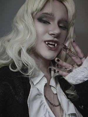 ignore how shaky my hold is in the second clip LOL #castlevania #castlevanianetflix #vampire #cosplay #mua #cosplayersoftiktok #cosplayer #anime #alucard #alucardcastlevania #adriantepes #alucardcosplay 