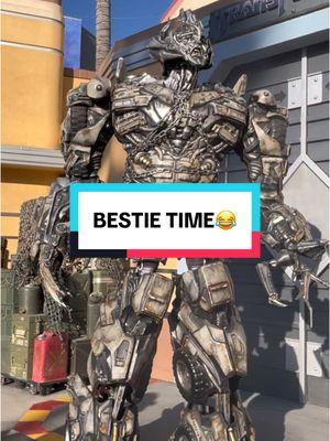 Bestie time is always the best time😂🫣@menacemade @Universal Destinations #universalstudioshollywood#universalstudios#hollywood#california#transformers#megatron#themepark#mean#foryou#fyp#fy#besties#bestie#funny#lol#rusty#mad#2025 