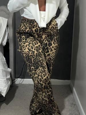 I been on cheetah print BAD 😩😍 #cheetahprint #cheetahpants #outfitideas #outfitinspo #datenightoutfit #classy #classystyles #inspo 