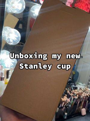 Ugh I’m obsessed I’ve been on a hunt and I finally got her #unboxing #StanleyCup #fyp #stanley #stanleygirl 