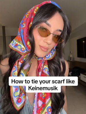 The Keinemusik headscarf tutorial! 💋✨ going to Zamna Keinemusik tonight in TULUM! #keinemusik #keinemusikcrue #keine #headscarf #partyoutfit #headscarftutorial #grwm 