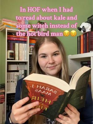 I swear I love her now😅😅 #heiroffire #throneofglassseries #throneofglass #throneofglassmemes #throneofglassbooks #manonblackbeak #chaolwestfall #rowanwhitethorn #bookhumor #readinghumor 