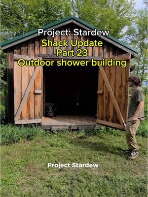 Now that I have hot water I can finally start working on my shower. The shack is too small to fit the shower inside so it has to be an outdoor shower which I’ll be using year round. #DIY #offgrid #outdoorshower #offgridshower 