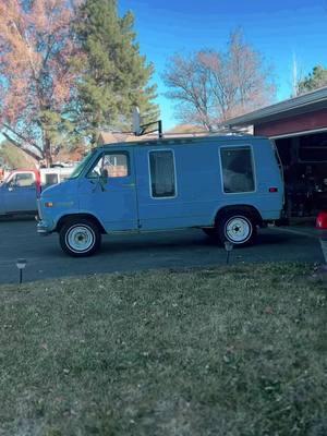 Weekend project was completed. Time to get ready for the next one. #desertcreepsvc #shitbox #creepvan #chevy #van #vannin #vanlife 