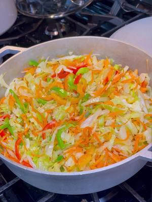 JAMAICAN STEAMED CABBAGE • • #dinnerplus #scotlouie #food #Foodie #cooking #dining #foodblog #Lifestyle #tutorial  #organic #tasty #comfortfood #cookingvideos #recipes #FYP #myrecipe #DinnerIdeas #jamicanfood #cabbage  #steamedcabbage #PLUScertified