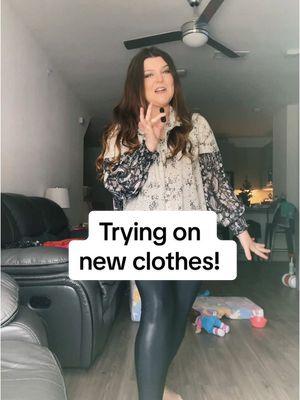 The last one is my fave 🥰 #newclothes #clothestryon #postpartumbody #newmomlife #tiktokclothes #fypage #momfyp 