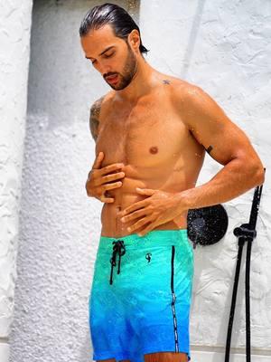 🧽🚿 stay fresh this summer 🏝️  #GymTok #swimsuit #swimwear #travel #model #traveltiktok #vacation #holiday #swim #gym #wokout #swimtrunks #shorts 