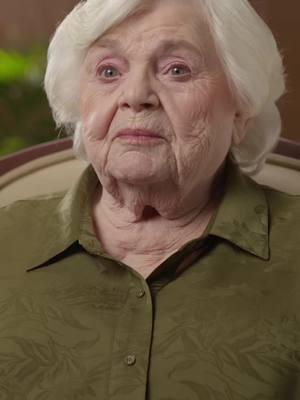 finally getting her flowers 💐 the making of #thelmamovie with #junesquibb, in her first leading role at 94 years old, and her late co-star richard roundtree.   #junesquibb #richardroundtree #comedy #drama #movie #film #movietok #movieclip #filmtok #fyp 