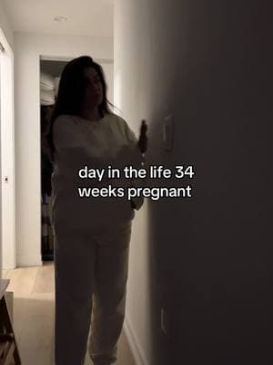 The rib pain is killing me 😭😫😫😫  #dayinthelife #dayinmylifevlog #pregnanttok #34weekspregnant #3rdtrimesterproblems #chicagotiktok #dailyvlog #firsttimemom 