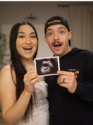 WE’RE PREGNANT!! 🚼🍼 #pregnant #pregnancy #announcement #infertility #ttc 