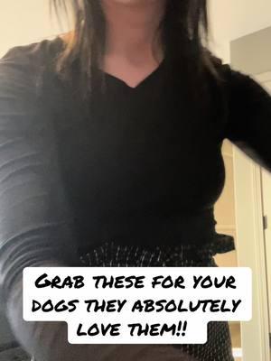 #dogsoftiktok #cancelrawhides #yakcheese #dogs #chewers #dappledachshundpuppy #pitbullmomma 