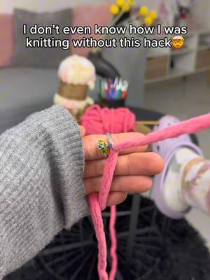 This made my life so much easier💁🏻‍♀️🧶#knitting 