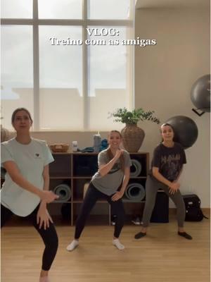 Vlog: treino com as amigas #maternidade #treino #treinofeminino #Vlog #rotina #rotinadecasa 