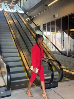 safe to say red is my color ♥️🧣🌹🐞🌶️✨ #ootds #ootdideas #fashiontiktoks #calmday #calmfit #colortheory #vdaylooks #miamimodel #galentinesdayideas #outfitidea #fyuuu #howtopose #photoideas #whatiworetoday 