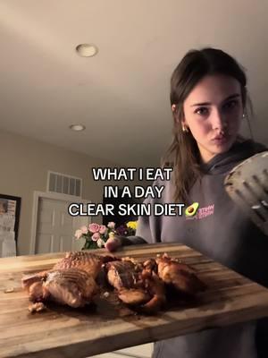 should i include snacks next time???? #clearskindiet #whatieatinaday #acne #Foodie #FoodTok #mukbang #cooking #healthy 