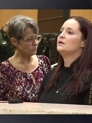 "She's not breathing!" An emotional rollercoaster for defendant #TraceyNix and her family in day 1 of the Forgetful Grandmother Manslaughter Trial. The State presented a tragic 911 call and hard testimony to argue that Nix was negligent when she left her 7-month-old granddaughter in a hot car, leading to her death. #CourtTV What do YOU think? #TraceyNix #ForgetfulGrandmother#CourtTV #courttvlive #murder #justice #victim #aggravatedmanslaughter #grandmother #crime #truecrime #news #courttvshow #courttvtiktok #courttvlivestream #courttvnetwork #true #grandmothermurder