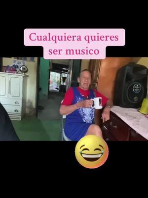 Musico de cuarta #jajaja #gilbertona #gilberto #gilberton #parati #fyp #foryourpage #mexicanmemes #comparteme #😂 #🤪 #😤 #😬 #lafamosagilbertona 