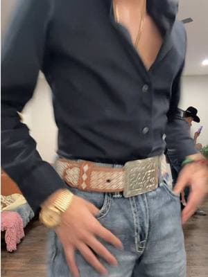 Lil ootd🤠 #fyp #fypシ゚viral  #paratii   #makemefamous #paratii  #OOTD #western #cowboy #fyp #foryou #texas #western  #larazawesternwear @La Raza Western Wear @Rock'em 