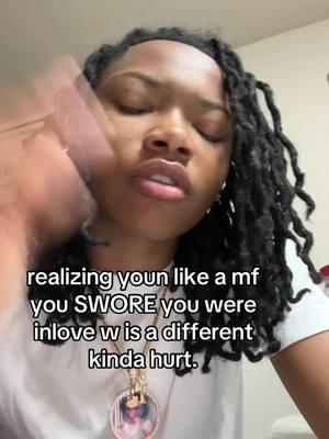 like whole time idfw not een a li bit… how did we get here and where do i get off. #jstJR #smbgirlfriend #mouthfullofjr #wlw 