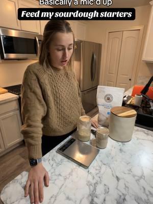 Someone get me a podcast because after this experience I feel like I would thrive talking to no one haha but enjoy this time of me feeding my sourdough starters 😊 #sourdoughbread #sourdoughbaker #homestead 