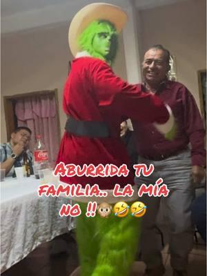 #familia #siempre #de  #animo #navidad #elgrinch #sanluispotosi 