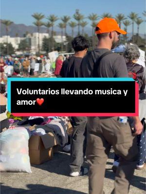 No temas yo te ayudaré, Isa. 41:13 Hoy hicimos parte de la obra. Llevando algo de música para alegrar el corazón en medio de tantas tristezas. Los Ángeles ha pasado unos días muy fuertes y sabemos que Dios no nos desampara! Gracias a todas las personas que hacen parte de esto. Gracias por lo que hacen posible! No olviden que aún podemos aportar. Ropa, zapatos, víveres y más. También recuerda que sólo tu presencia y una voz de aliento a esa persona que necesita un abrazo.. puede ser su mejor regalo. Gracias. Bendiciones para todos! #losangeles #voluntarios #incendioenlosangeles #donaciones #brigada #amor #unidossomosmas #mariachistiktok #mariachi 