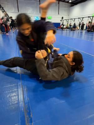 Just two sisters drilling! #JiuJitsuGirls #MercadoFamily #NeverADullMoment #EliteMMA #Danika #Della #JiuJitsu @Elite MMA 