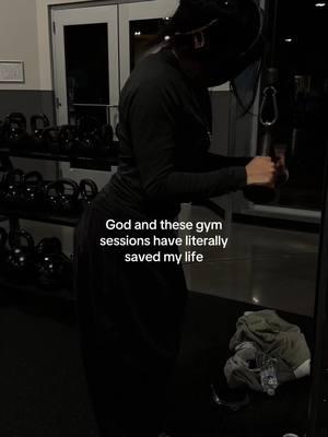 Spending more time with God & His word has made me so disciplined, I wish I could explain how much my mentality has changed. #GymTok #christiantiktok #christiangymtok #God #motivation #real #core #gymgirl #gymandGod 