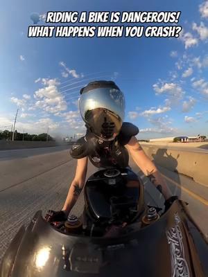 😬🤷🏻‍♀️🤣 #gymnastics #bikelife #kwikasfaki #zx6r636 #bikergirl #dallastx #sportbikes #1down5up #throttletherapy #altgirl #iconmotorsports #gopro #bikerwitches #thatgirlonthebike #CapCut 