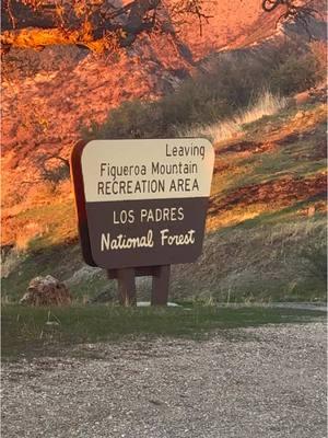 Respuesta a @Antonio miranda                 Figueroa Mountain Road. Santa Ynez, California.  Una carretera con vistas panorámicas hermosa. #viajando_ala_naturaleza #viajesnaturaleza1 #figueroamountain #figueroamountainroad #santaynezcanyon #santaynezcalifornia #sunset #sunsetlover #atardeceres #panoramica #mountainview #answer #question #pregunta #respuesta  