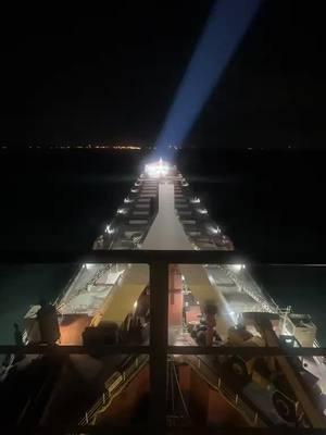 #boat #greatlakes #mariner #lake #timelapse #tugboat #ship #humansatsea #dark