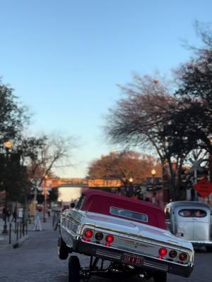 🔥🔥😎 #impala #64impala #lowriders #lowriders #lowridershit #lowriderlifestyle #oldies #oldiesbutgoodies #lowrideraddicts #lowriderlife #lowridercars #lowriderculture #fortworth #64impalass 