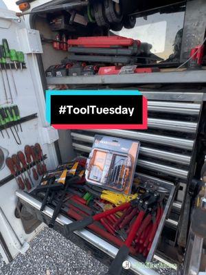 #ToolTuesday Gearwrench and ToolAid tools #agtechtalk #fyp #farmtok #agmechanic #johndeere #jhmillerfarms #mechanic #mechaniclife #mechanicsoftiktok #servicetech #servicecall #fieldservice #fieldtech #servicetruck #servicetrucklife #deeretech #johndeeremechanic #tools #gearwrench #toolaid @gearwrenchtools 