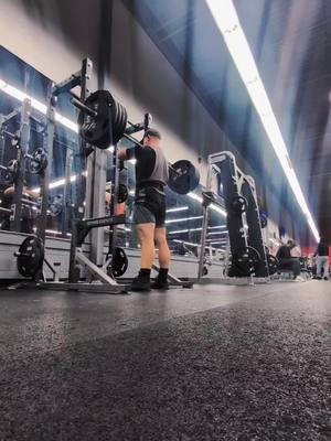 IG same name as here usually just share stories maybe start reels again since this is leaving. #thisistheend #grind #legday #frontsquat #standonbusiness #lovethisshit #nobull #backupyourbull #fyppppppppppppppppppppppp #fy #beasavage #bestrong #liftok #GymTok 