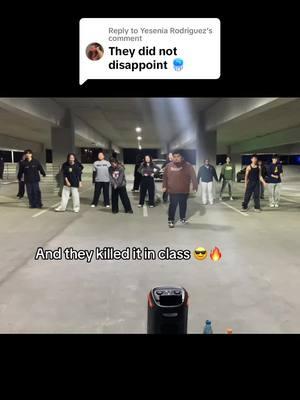 Replying to @Yesenia Rodriguez They going CRAZY 😮‍💨🔥 dc: 🙋‍♂️ #fyp #viral #dance #dancechallenge #dancersoftiktok #waving #choreography #HeyNow 