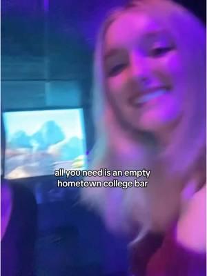 all you need is a sticky college bar <3  #fyp #collegebar #clubmusic #throwbacks #2000s #foryou (og video: @Sokiarra)