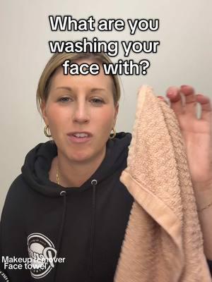 I never really thought about this! #facialcleansing #facialtowels #cleanfacetowel #bacteriafreebeauty #cleantowels #disposablefacetowel #makeupremover #skincare #skincareessentials 