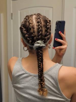 Replying to @kay.tlennn I put them in a ponytail because I didn't like how they were different thicknesses #curlyhair #hairtok #curls #curlyhairtutorial #curlyhairroutine #braids #frenchbraids #dutchbraids 