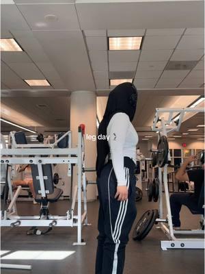 mindin my bihh #fyp #foryou #fitness #gymshark66  #gymshark66challenge #Lifestyle #legday #legs #gains #progress #inspire #girlswholift #legday #workout #routine @Gymshark @Gymshark Women 