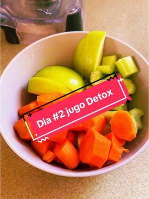 Segundo día de de jugos día número 2 así vamos con todo #jugodetox🍍🥒 #tedetox #vidasaludable #perdidadepesosaludable  #nutricional 