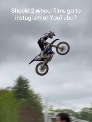 Lmk #allstuntsperformedbyprofessionals #dirtbike #2wheel_films #2wheel_filmz #ig #yt #jetski #race #truck #drift #snowdrift 