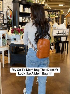 I’m 30+ I don’t want to carry a traditional diaper bag anymore 😅 so I do this!  #mompurse #minidiaperbag #toddlerlife #toddlermom #higton #momlife #babybag #toddler #diaperbag #travelingwithkids #mom #toddlerbag #toddlermoms #diapercaddy 